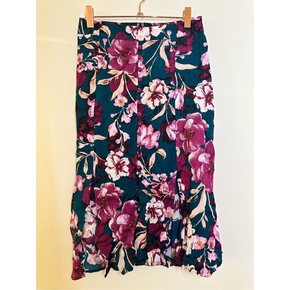🌻 Band of the free Pink and Green Floral Skirt Size Small New
